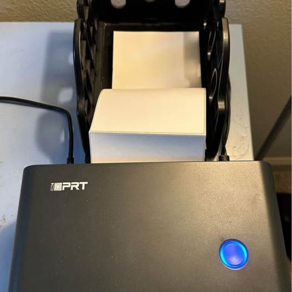 IDPRT Thermal shipping label printer (labels not included)